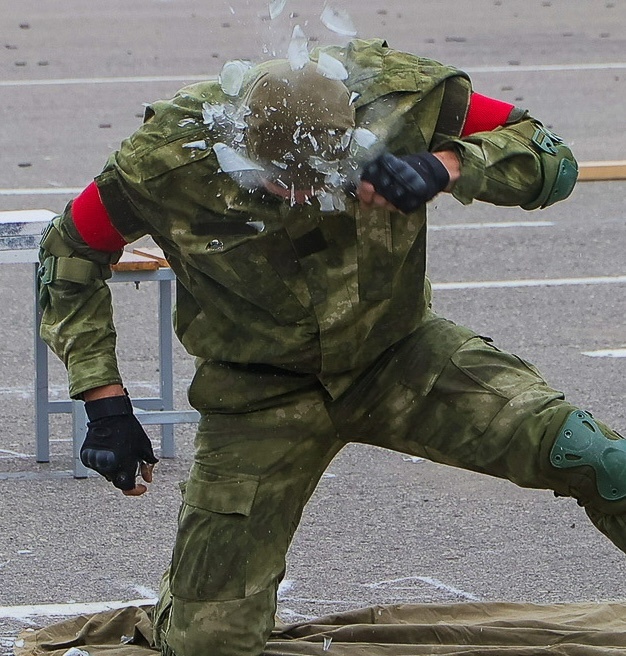 НИКТО КРОМЕ НАС!