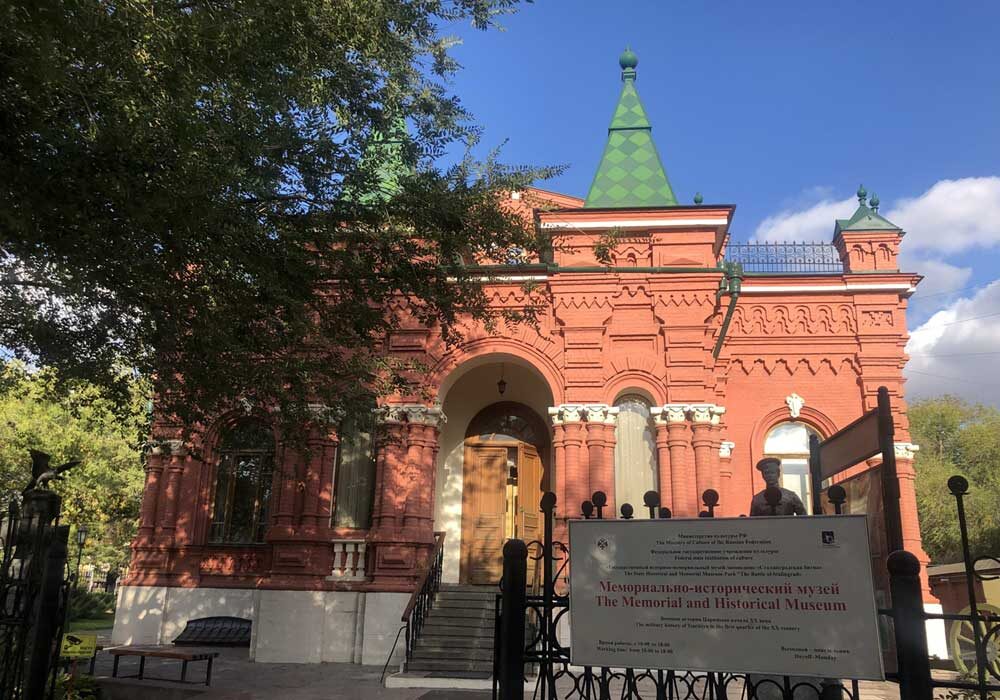 С гидом в Волгограде в мемориально-исторический музей