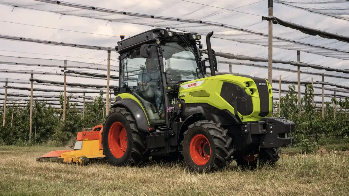 Фото: © CLAASCLAAS представил новые узкоколейные тракторы NEXOS 2 CMATIC 