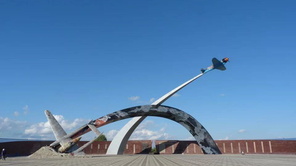 Три командира