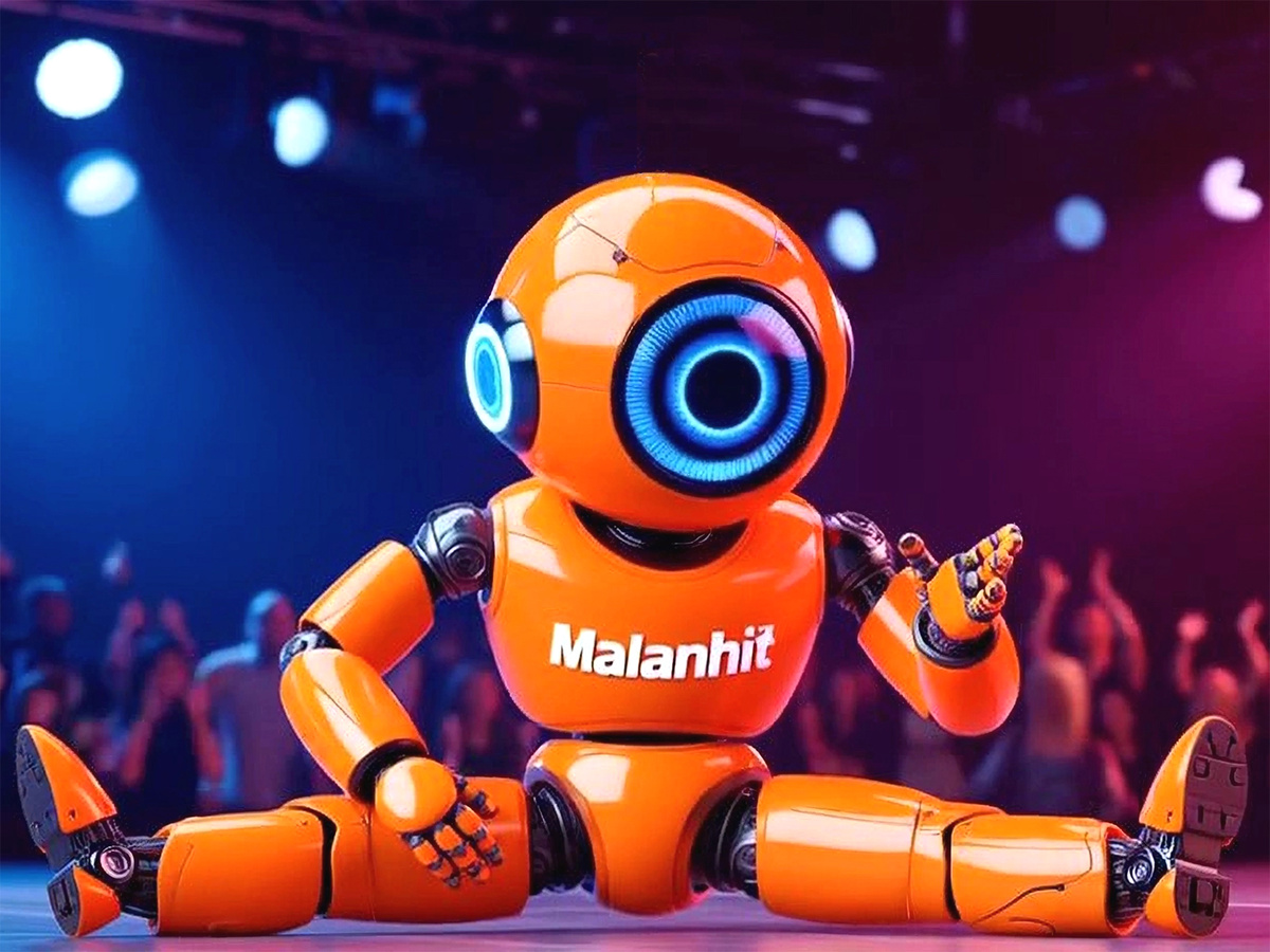 Оранжевый робот танцор – концепция проекта Маланхит