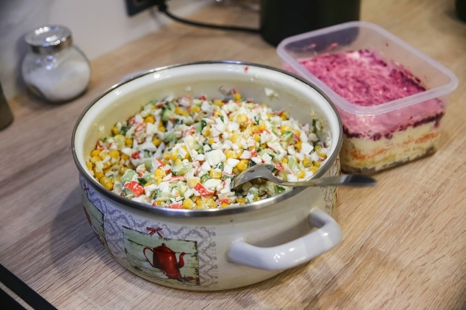    Красноярцы за два дня 2026 года смыли в унитаз 12 ведер оливье ИВАНОВА Диана