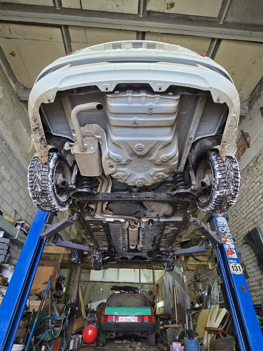 Днище автомобиля LADA Iskra SW.