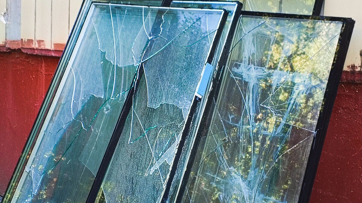    Белгородцы вновь страдают от обстрелов   1MI