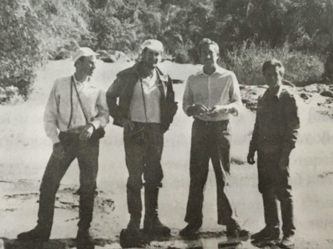 Геологи в окрестностях рудника Морруа