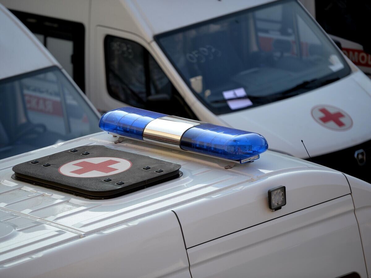    Автомобили скорой медицинской помощи в Свердловской области | © РИА Новости / Павел Лисицын