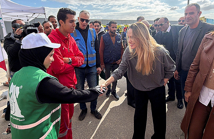    Анджелина Джоли.REUTERS