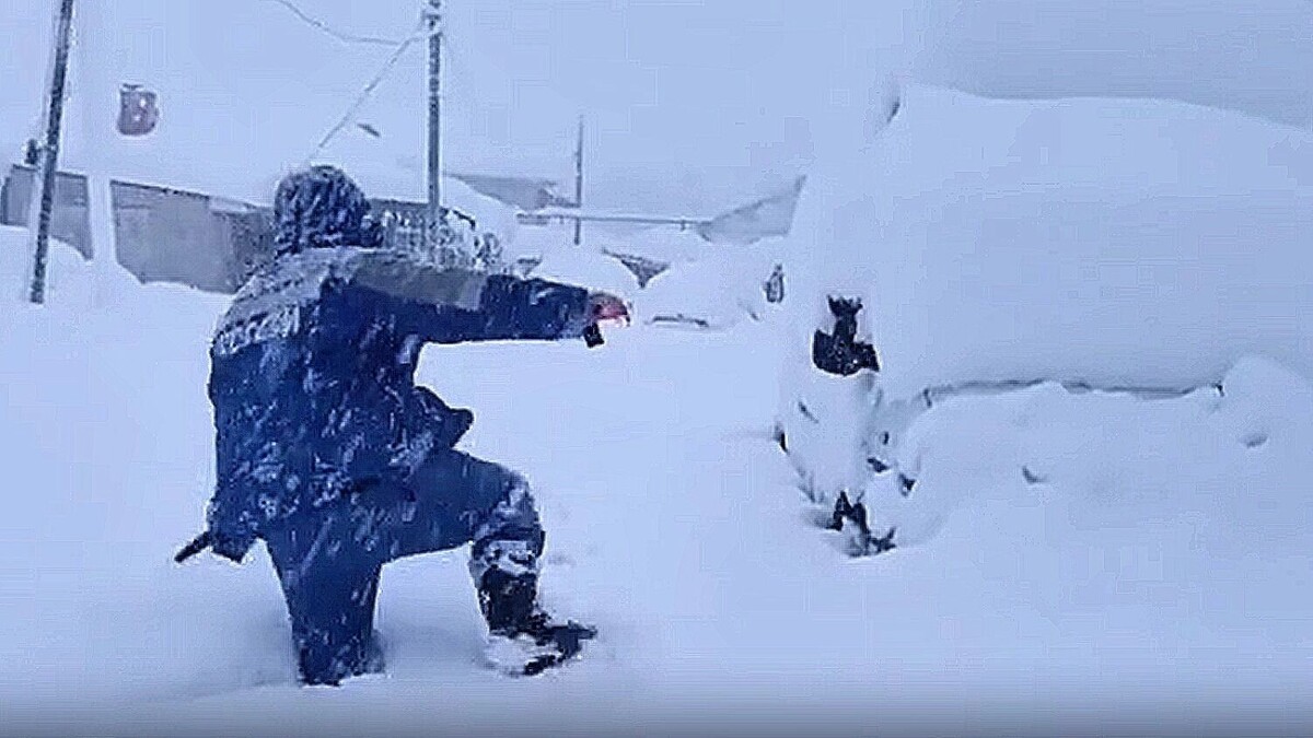    Устранение последствий стихии: как-то так   Телеграм-канал kub_rosseti_yug_slavseti