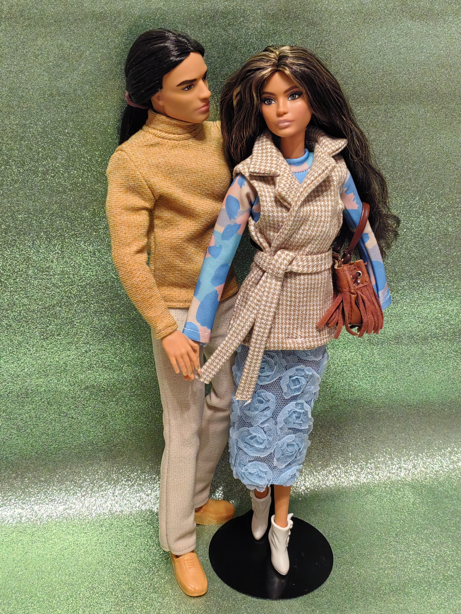 Лина и Кэм до Нового года, листайте галерею...