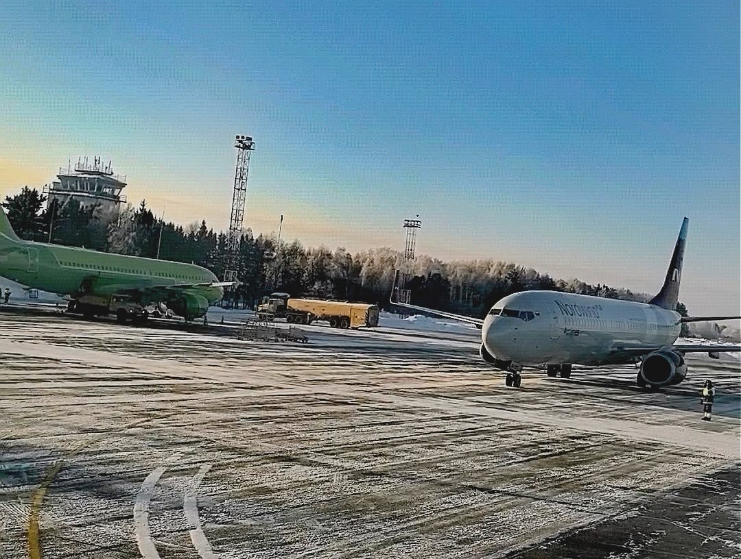 Аэропорт Барнаула. Фото автора