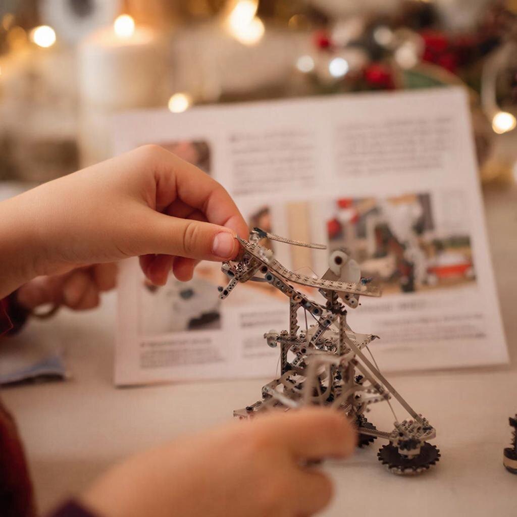 У вас есть редкий шанс на неделю стать не учителем, не контролёром, а исследователем самой удивительной личности — своего ребёнка. Позитивное Будущее: дай ребёнку развиваться! 