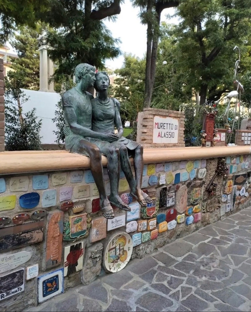 Наш Muretto стоит на месте