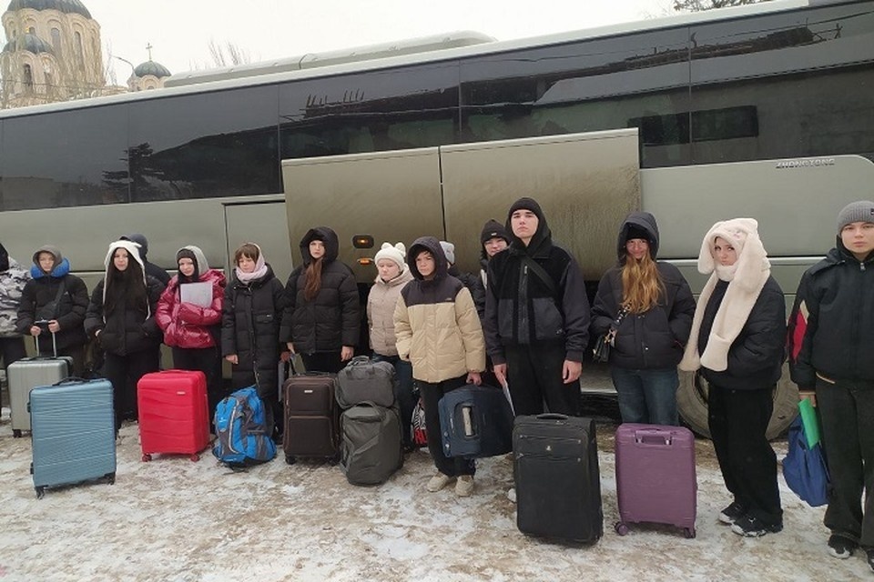    Школьники ДНР посетят Кремлевскую елку и музеи Москвы. Фото: ТГ/Пушилин