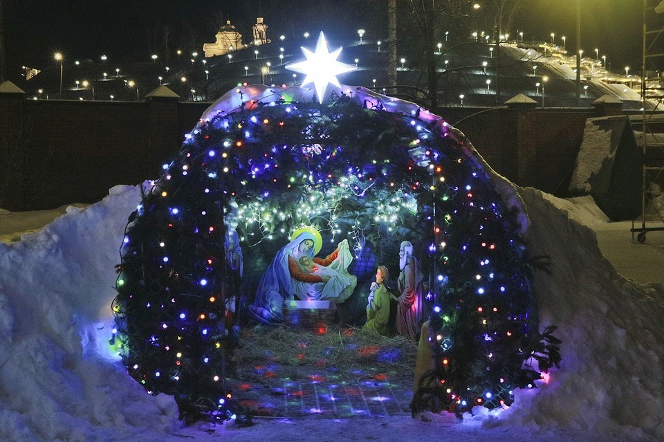    Глава Ростова и митрополит Меркурий обсудили подготовку к ночным рождественским службам. Олег УКЛАДОВ