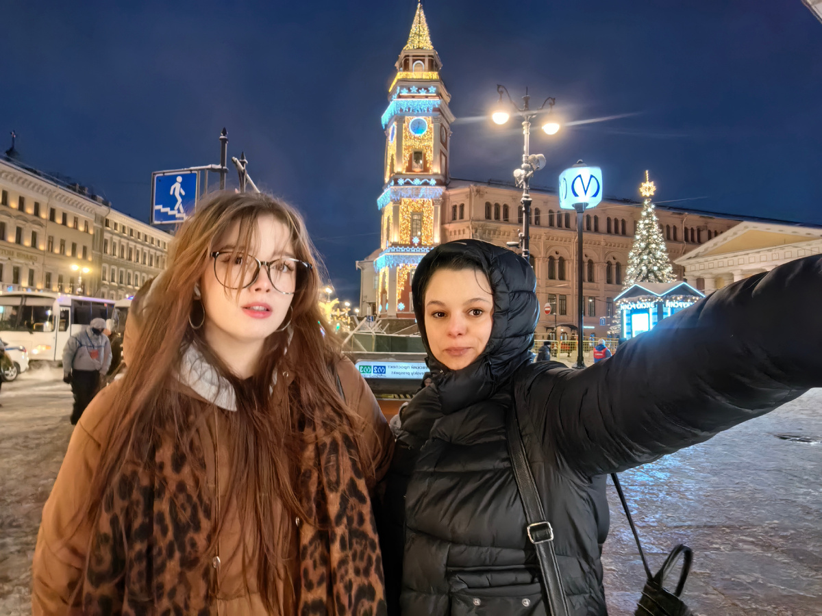 Здравствуйте 👋 Это мы, гулящие