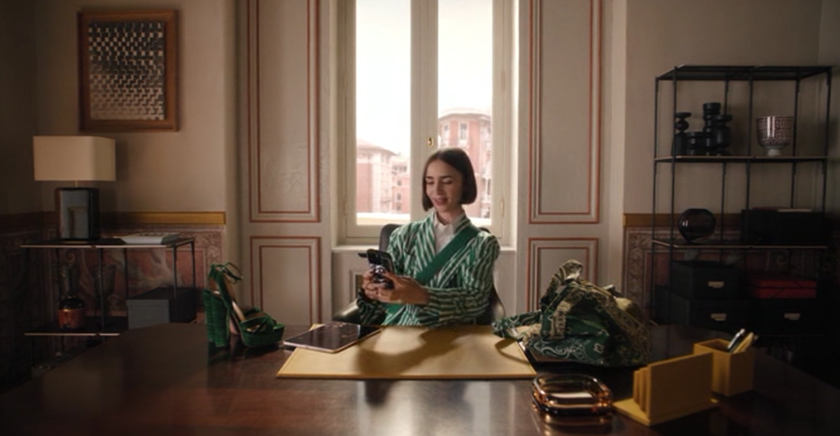 Эмили Купер (в исполнении Лили Коллинз) | скриншот из сериала