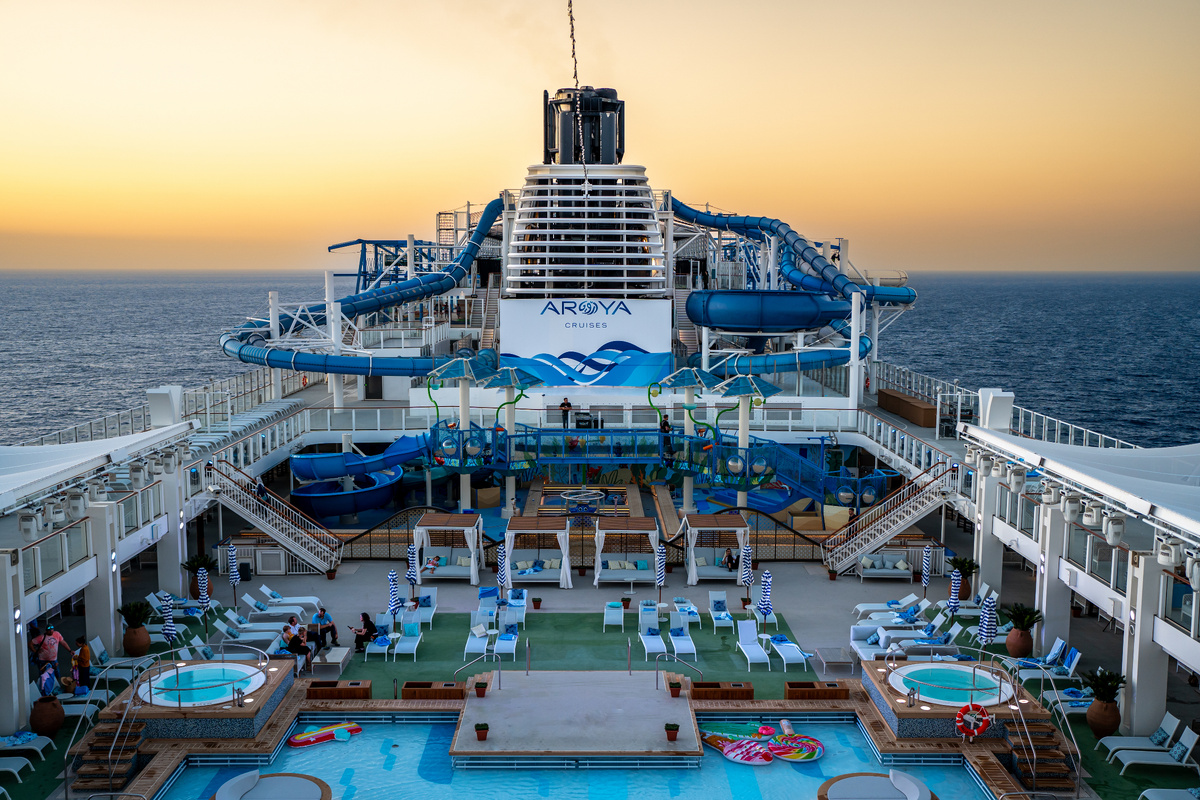 лайнер Aroya