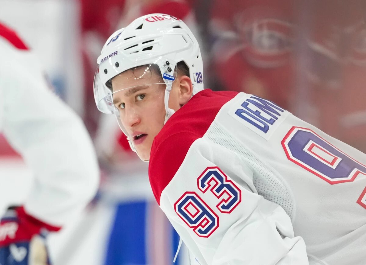     Североамериканские фаны восхитились ассистом Демидова: полностью развалил защиту «Каролины»