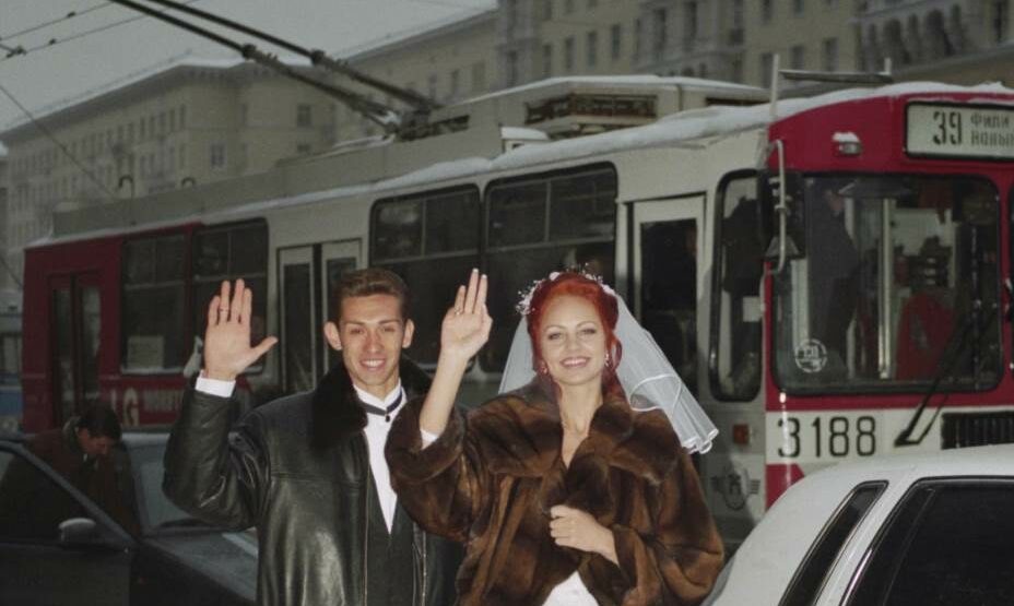    Руслан Нигматуллин женился на Елене в 1998 году, а потом развелся и потерял большие деньги. Фото: ТАСС