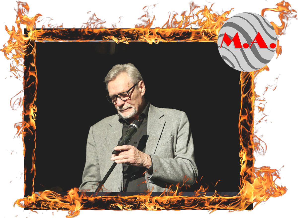 Александр Яковлевич Михайлов (при рождении — Баранов) — советский и российский актёр театра, кино, актёр озвучивания и дубляжа, кинорежиссёр, певец, педагог, общественно-политический деятель.