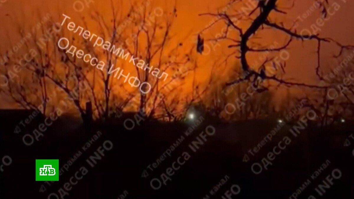    Российская армия нанесла удар по стратегически важному мосту в Одессе