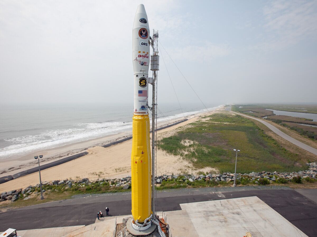    Ракета-носитель американских ВВС Минотавр-1, на которой размещен спутник ORS-1 Министерства обороны США, на космодроме Уоллопс | CC BY 2.0 / NASA Goddard Space Flight Center / U.S. Air Force Minotaur 1 Rocket