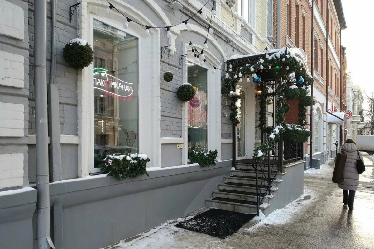    В конце декабря стало известно о смене учредителей в знаменитой казанской «Лакомке». скриншот realnoevremya.ru/yandex.ru/maps