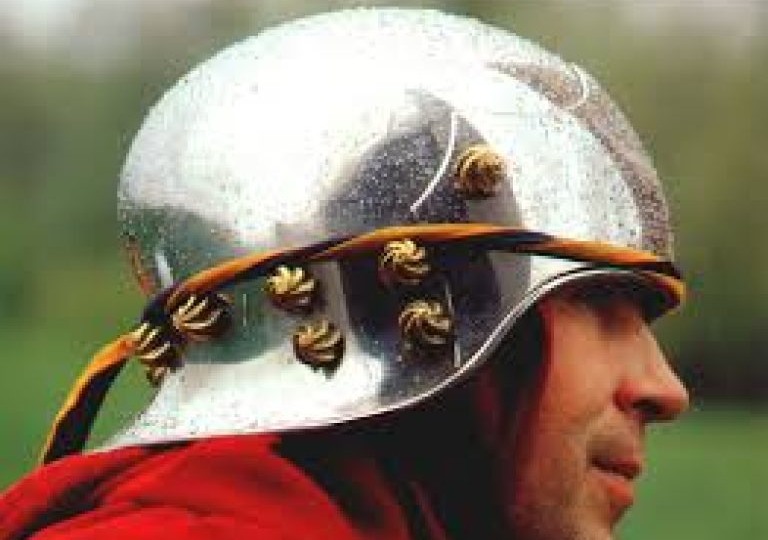 Шлем салад (салет): тишина стали позднего Средневековья