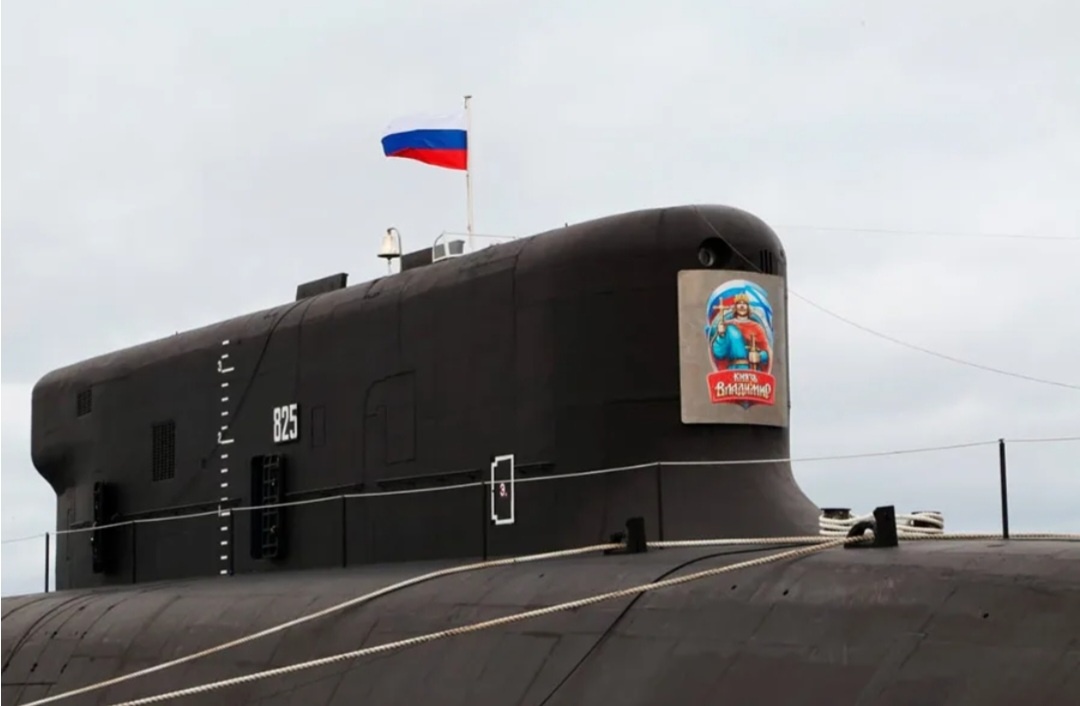 Ещё немного и танкер начнёт погружение...