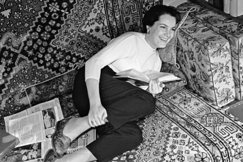 23 редких фото любимых советских актрис в домашней обстановке и на отдыхе