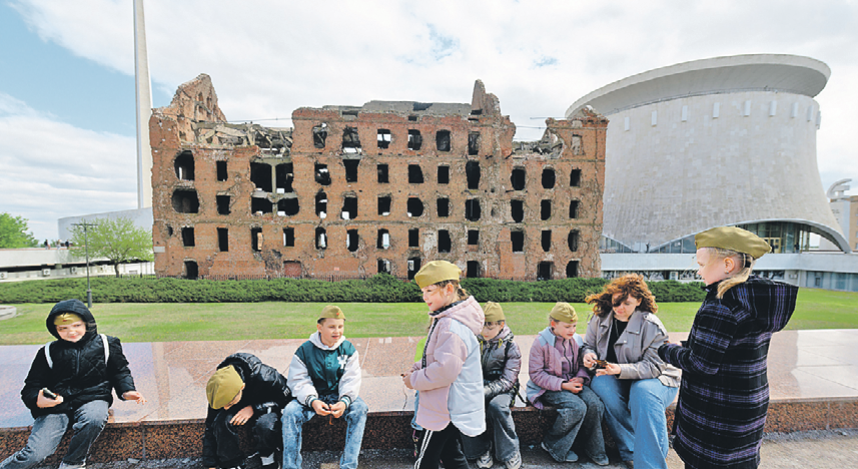  В Волгограде нервы Великой Отечественной войны оголены и до сих пор отзываются болью, когда где-то лгут про подвиг советского народа. Фото: Иван МАКЕЕВ/kpmedia.ru