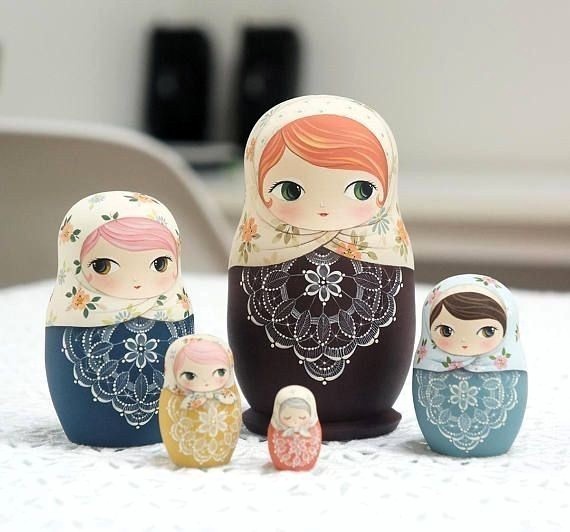 1. "Если бы аниме придумали в России." Матрёшки. Иллюстрации из открытых источников, коллажи авторские.