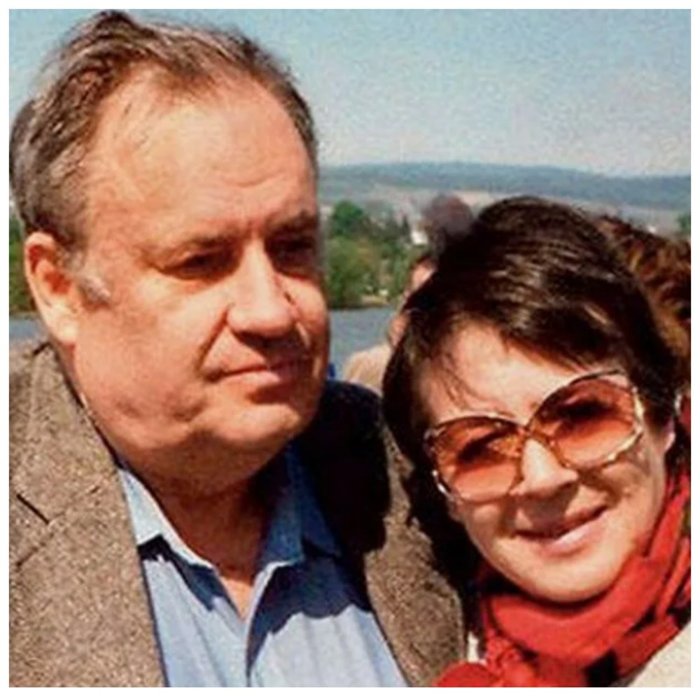 С Ниной Рязанов прожил 15 лет, она умерла в 1994-м.