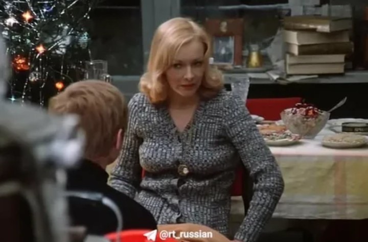 В квартире у Нади 