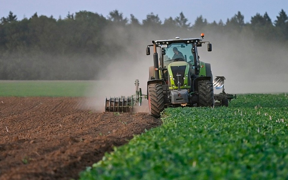    В Госдуме рассказали о зарплатах трактористов в 300 тысяч рублей GLOBAL LOOK PRESS