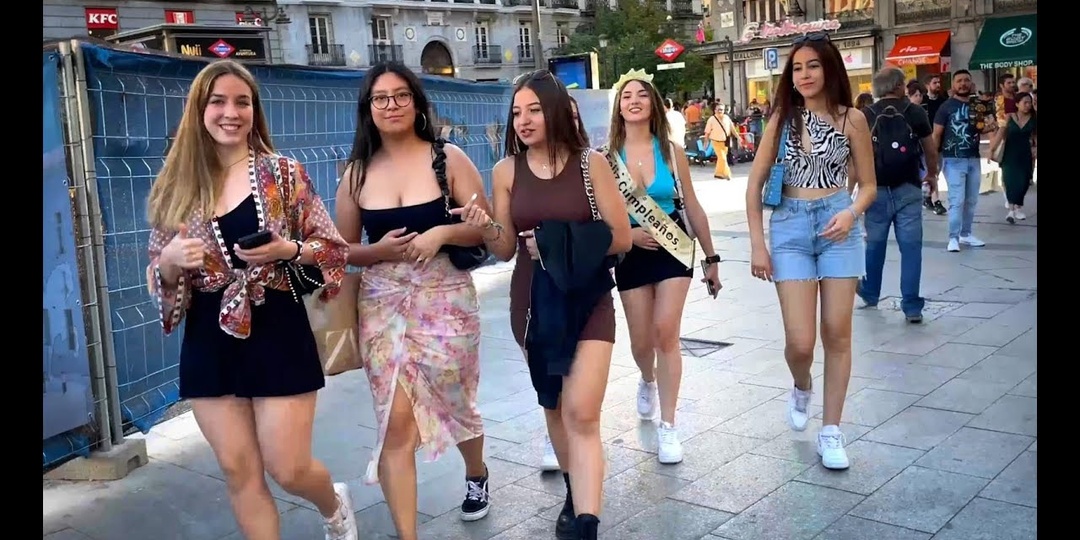 Американцы потрясены: 10 вещей, которые они не ожидали найти в России зимой в 2026 году