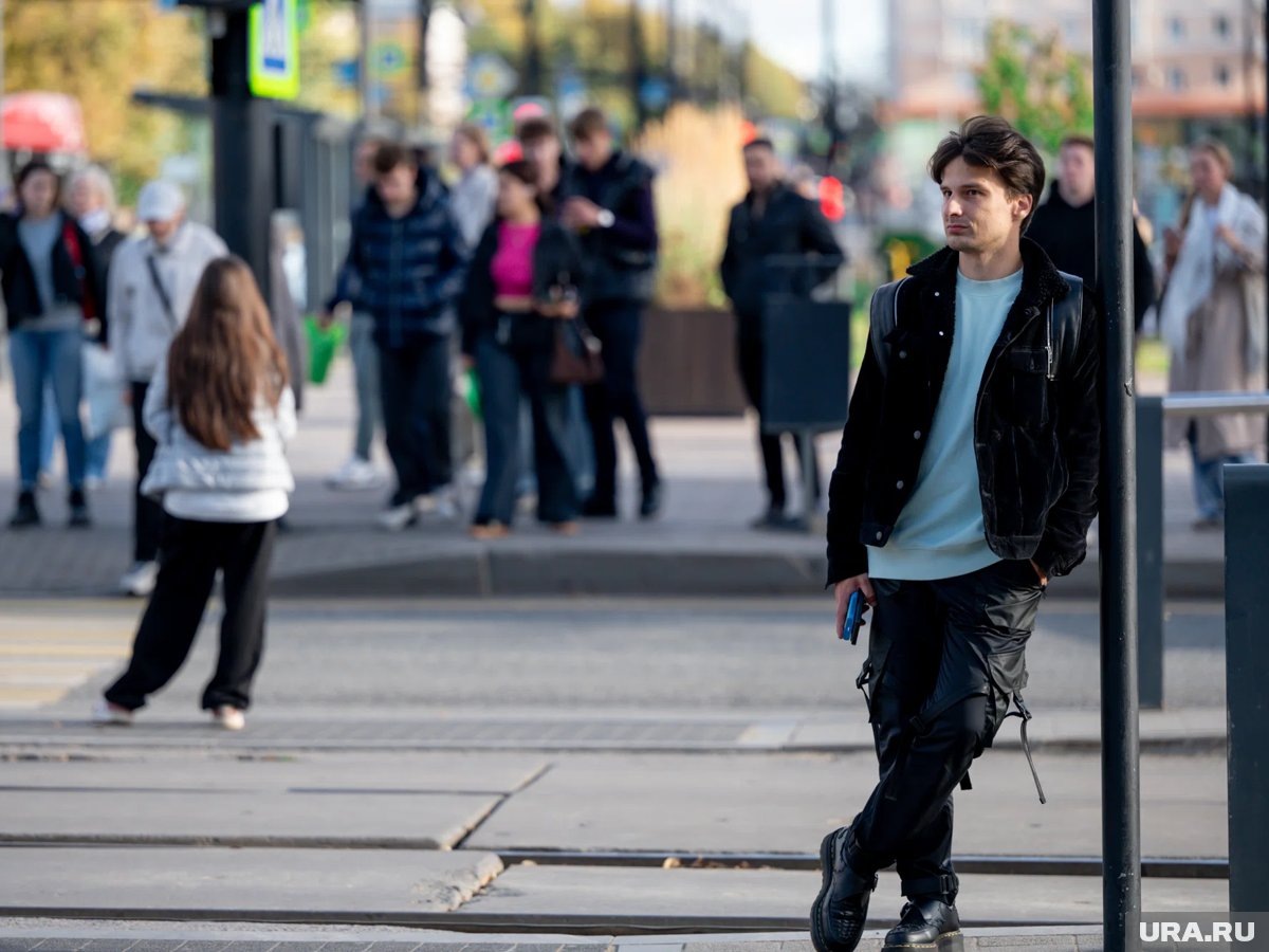     За счет праздников и каникулов