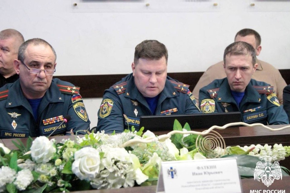    Об обстановке сообщили на заседании комиссии по ЧС и пожарной безопасности под руководством губернатора Андрея Травникова. Фото: ГУ МЧС России по НСО