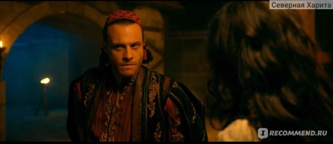 Герой-любовник Керем Бюрсин играет мажора Мете