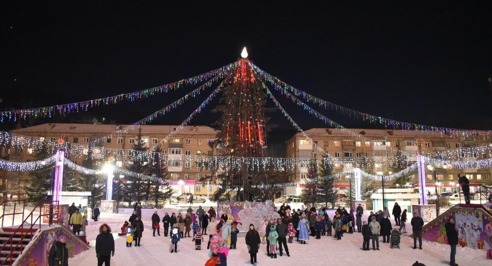Куда сходить в Златоусте в новогодние праздники 2026