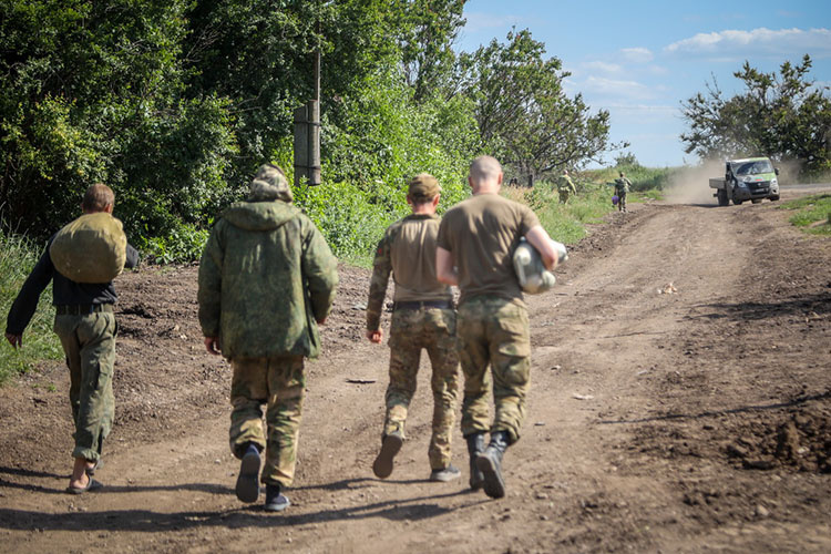   После частых перебросок в 2022–2023 годах именной батальон «Алга» закрепился на южном фланге Бахмута.   
Фото: «БИЗНЕС Online»