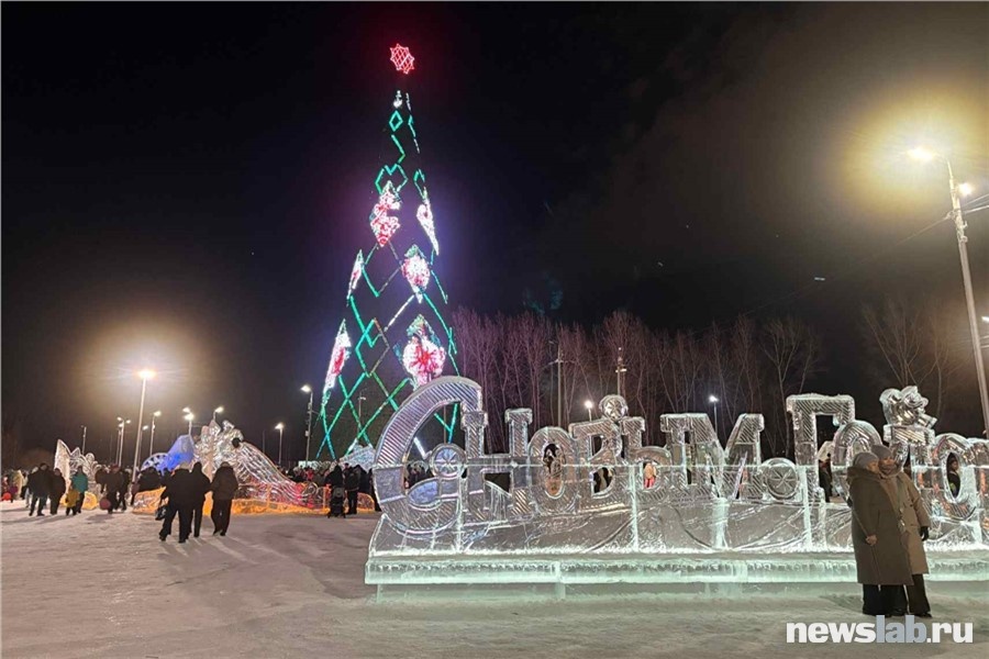 В новогоднюю ночь многие красноярцы отправились по елкам
