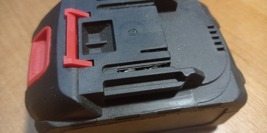 Ремонт аккумуляторной батарей. Тип Makita на элементах 18650