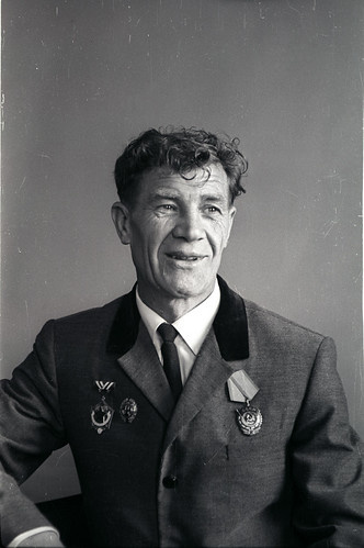 Передовик в советское время.