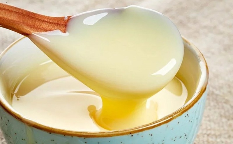 Вкус детства своими руками: простой и доступный рецепт натуральной домашней сгущёнки