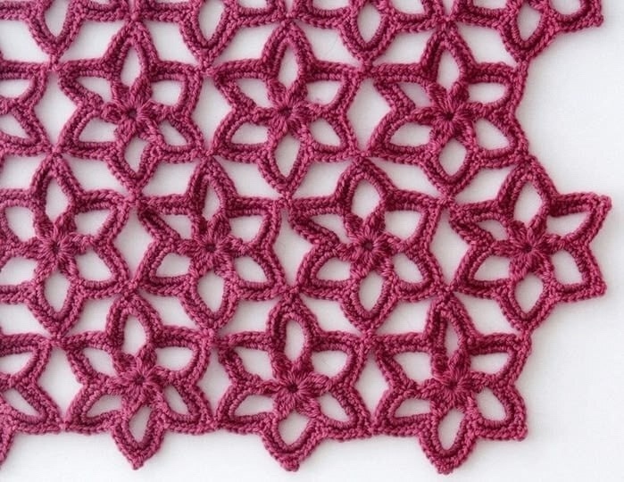 Безотрывное вязание крючком. Особенности техники и 12 схем для красивых узоров