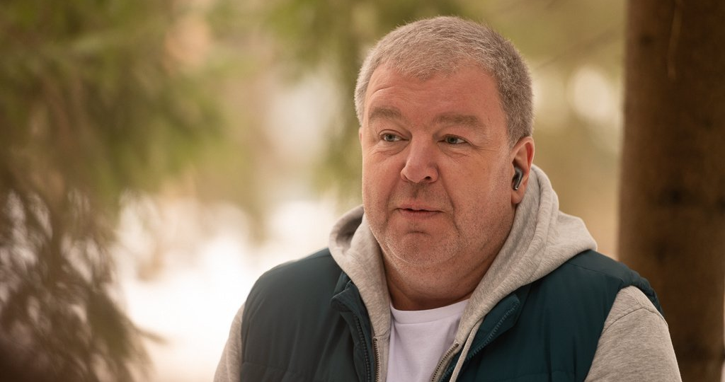 Александр Робак: как простота и честность сделали его «своим» для зрителя