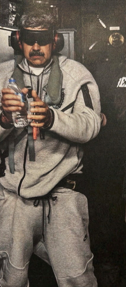 realDonaldTrump / Reuters📷Николас Мадуро на борту десантного корабля USS Iwo Jima