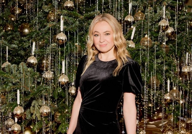    Яна Рудковская