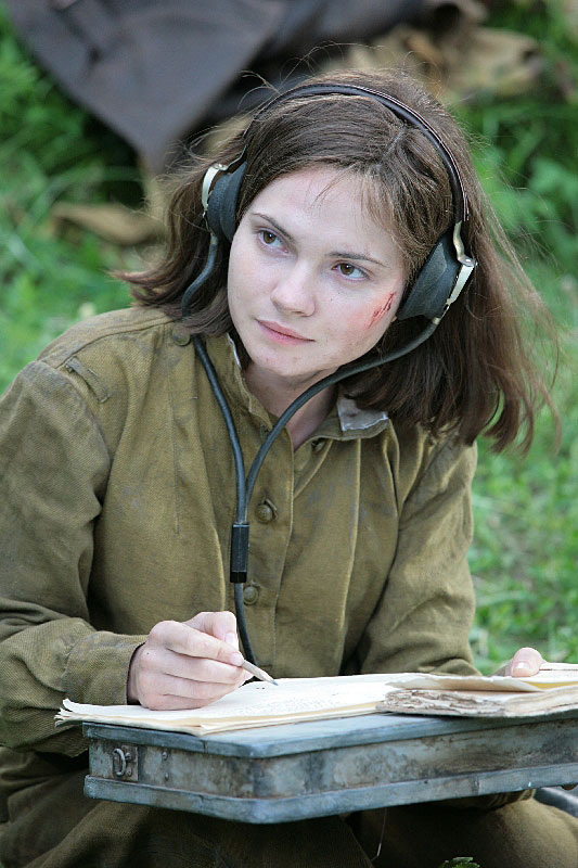 Екатерина Астахова в сериале «Баллада о Бомбере».